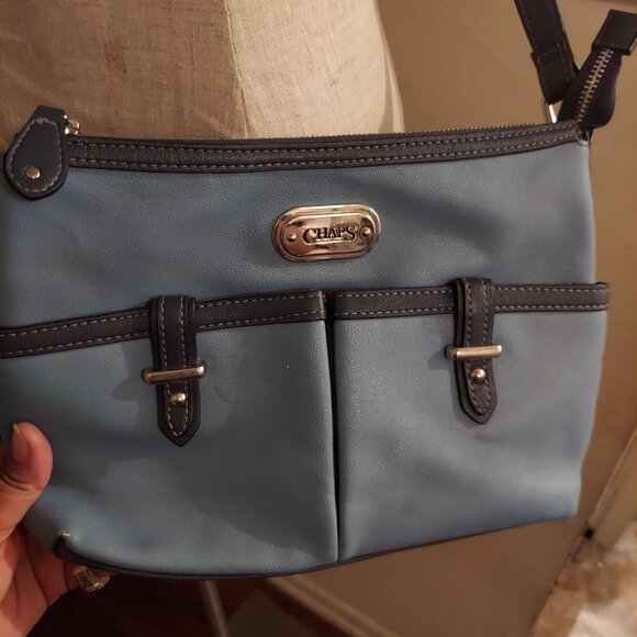 CHAPS 4 POCKET CROSSBODY BAG - Picture 1 of 9